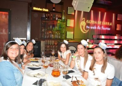 cena espectaculo gijon noches de pelicula